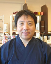 本格的なお香作りに挑戦！　案内人